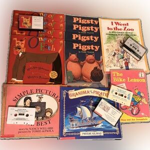 Set of 12 Children's Books and Cassettes Learning Center Teacher Reading